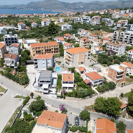 Roma Sauna And Hydrotherapy Pool Vila *