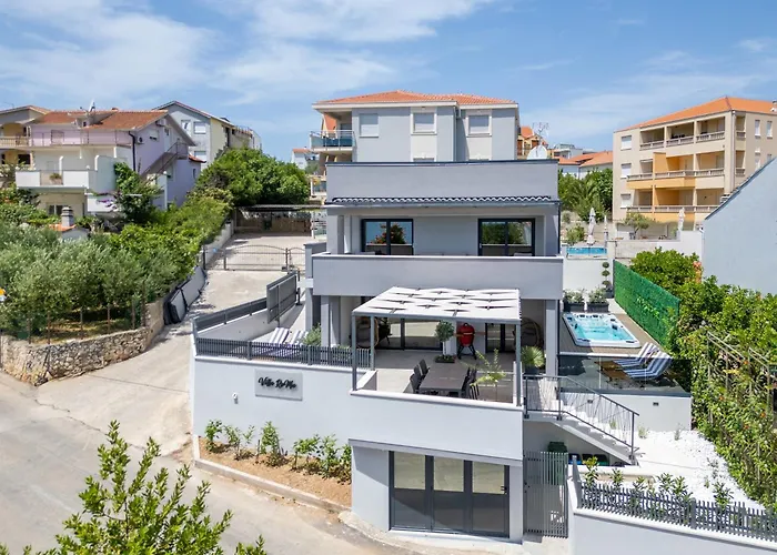 Roma Sauna And Hydrotherapy Pool *