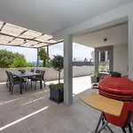 Roma Sauna And Hydrotherapy Pool Villa