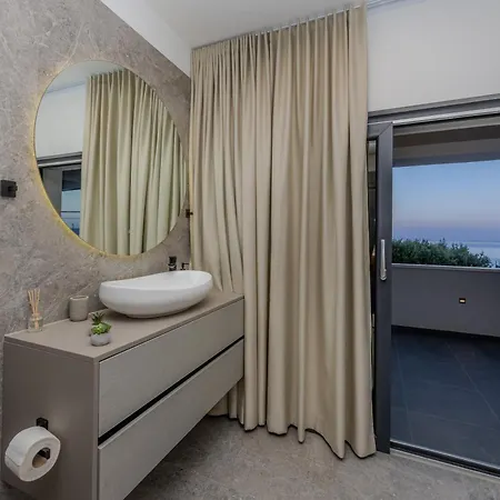 Roma Sauna And Hydrotherapy Pool Vila