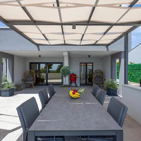 Villa Roma Sauna And Hydrotherapy Pool