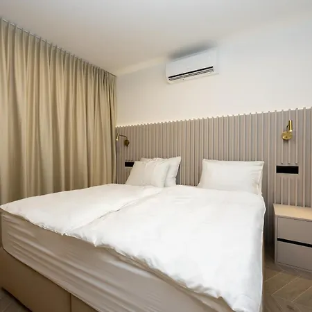 Roma Sauna And Hydrotherapy Pool Vila
