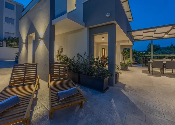 Roma Sauna And Hydrotherapy Pool Villa Trogir