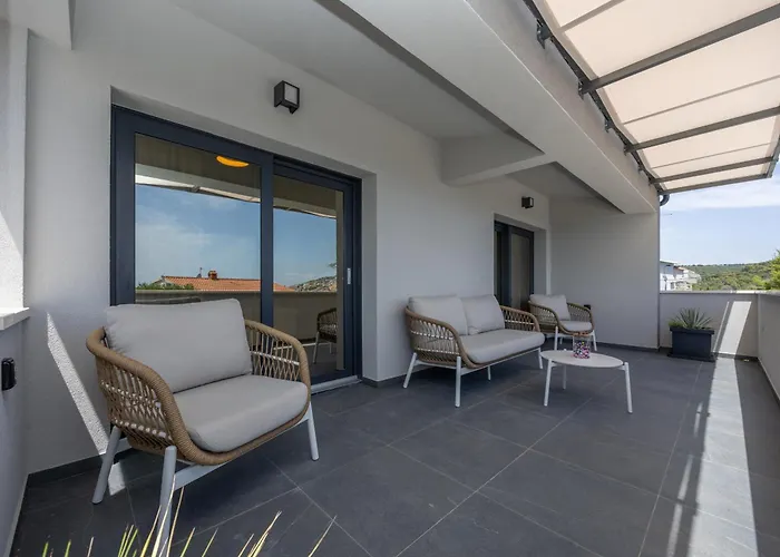 Roma Sauna And Hydrotherapy Pool *