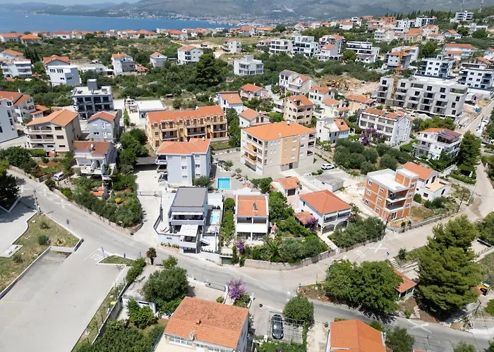 Roma Sauna And Hydrotherapy Pool Вілла *