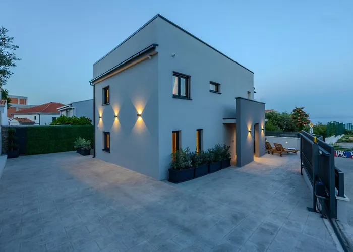 Roma Sauna&hydrotherapy Pool