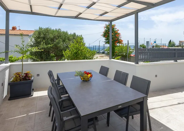 Roma Sauna&hydrotherapy Pool * Trogir