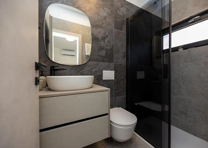 Roma Sauna&hydrotherapy Pool Villa *